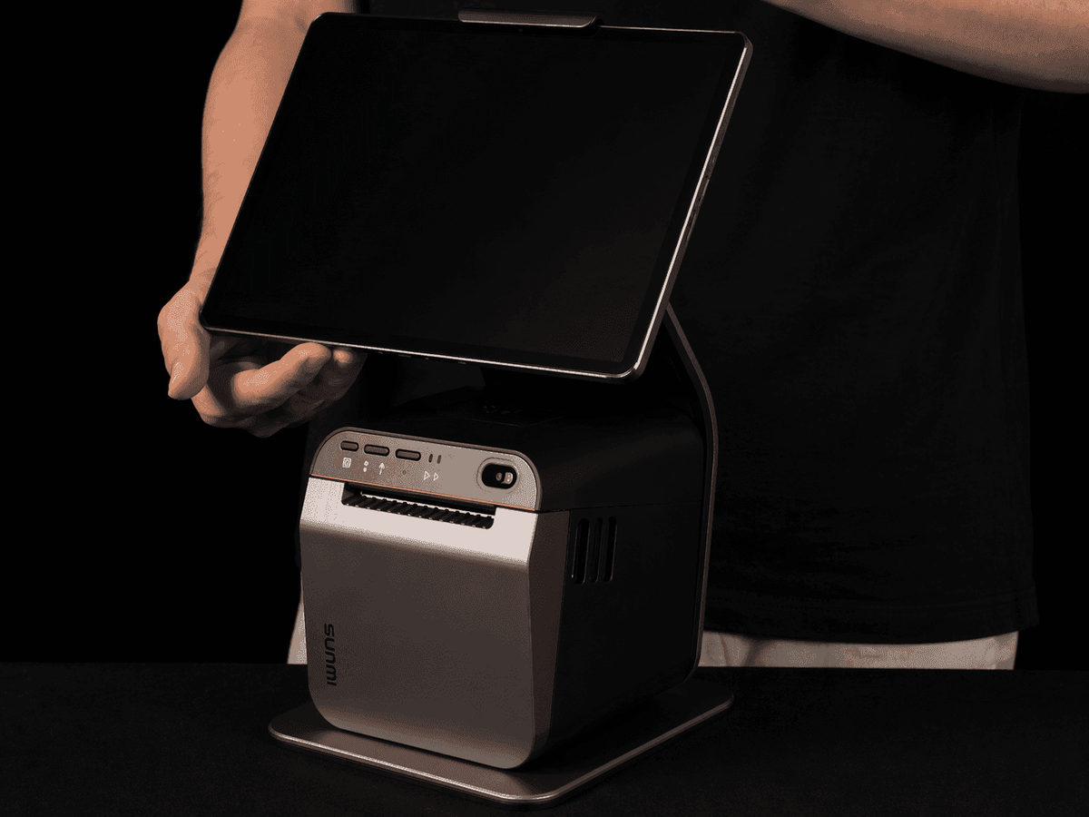 SUNMI CPad all-in-one POS stand with touchscreen device and printing base